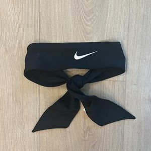 Nike Tie Wrap Headband